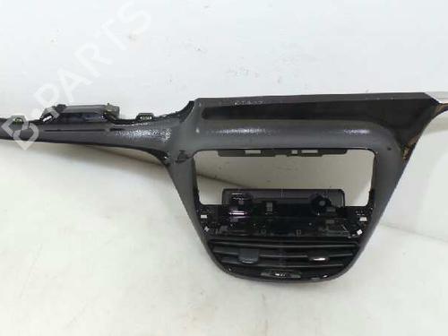 BP14143843O1 main image