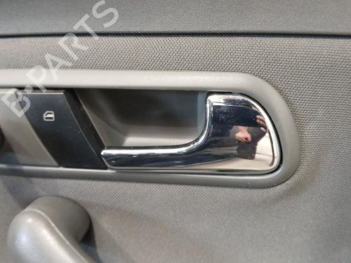 Used Front right interior door handle Front right interior door handle 37795563 37795563