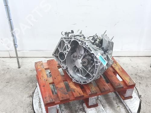 Used Gearbox Gearbox SUZUKI SX4 S-Cross (JY) 1.6 DDiS (AKK 416D) (120 hp) 34189568 34189568