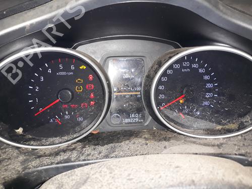 Used Instrument cluster KIA SPORTAGE III (SL) 2.0 CRDi AWD (136 hp) 15990495