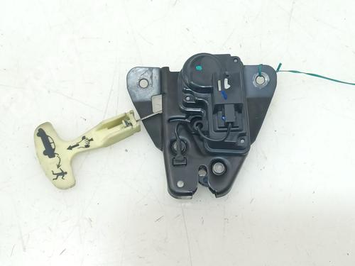 Used Tailgate lock CHRYSLER SEBRING (JS) 2.0 CRD (140 hp) 30612801