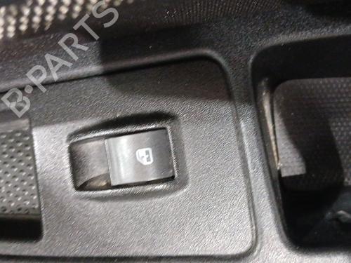 Used Right front window switch FIAT BRAVO II (198_) 1.9 D Multijet (198AXB1A) (120 hp) 30873028