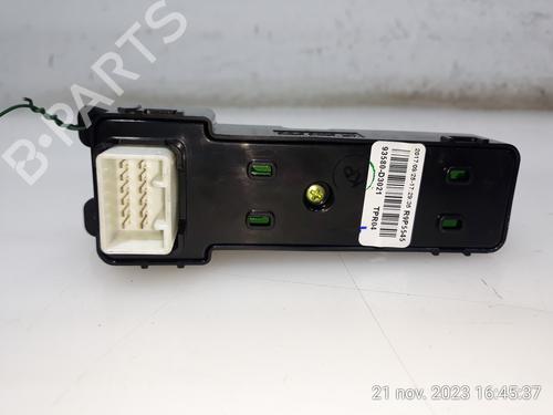 Right rear window switch HYUNDAI TUCSON (TL, TLE) 2.0 CRDi All-wheel Drive | BP16056411I28 