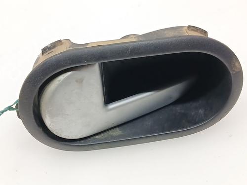 Venstre foran invendig håndtak FORD FUSION (JU_) 1.4 TDCi (68 hp) 25804783