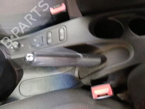 håndbremse håndbremse SEAT LEON (1P1) 2.0 TDI 16V (140 hp) 33704261 33704261