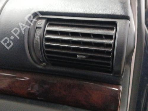 air-vent-audi-a4-b5-8d2-1994-1995-1996-1997-1998-1999-2000-2001-34366760 main image