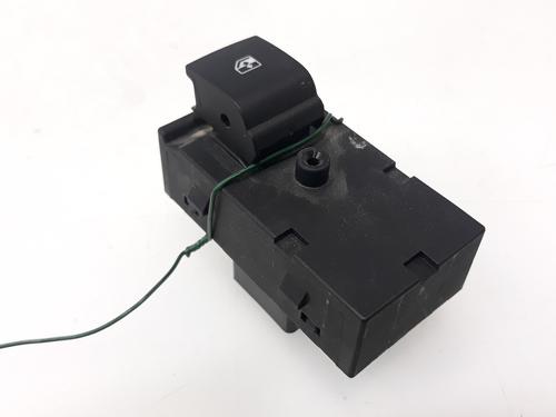 Used Left rear window switch CHEVROLET MALIBU (V300) 2.0 D (160 hp) 19096054