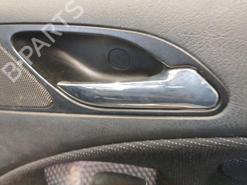 Used Front right interior door handle Front right interior door handle 39564557 39564557