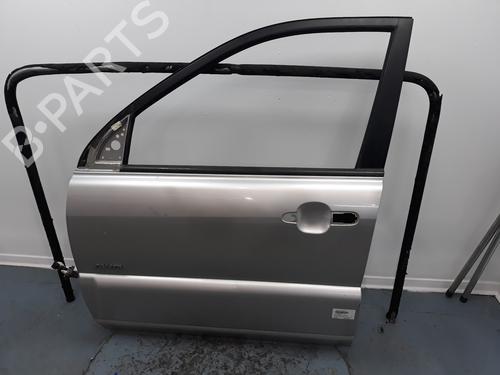 Used Left front door KIA SPORTAGE II (JE_, KM_) [2004-2011]  13040973