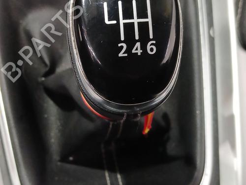 Used Shift knob Shift knob RENAULT KADJAR (HA_, HL_) 1.2 TCe 130 (HLMR) (130 hp) 34186515 34186515