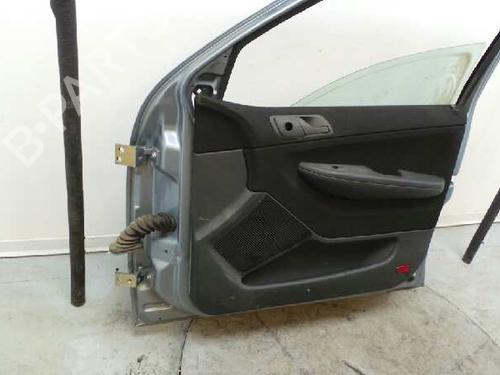 Right front door OPEL MERIVA A MPV (X03) 1.7 CDTI (E75) | BP1427690C3 