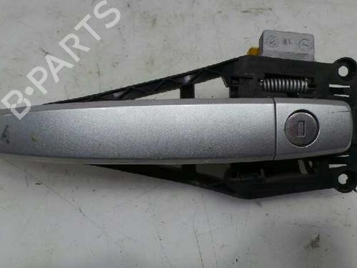 Used Front left exterior door handle OPEL ZAFIRA / ZAFIRA FAMILY B (A05) 1.9 CDTI (M75) (120 hp) 2544300