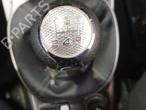 Used Shift knob Shift knob 37997352 37997352