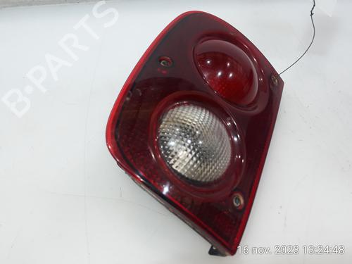 Right taillight LAND ROVER FREELANDER I (L314) 2.0 DI 4x4 | BP16019241C35 