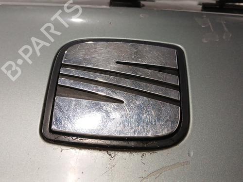 Bagagerumshåndtag Bagagerumshåndtag SEAT IBIZA III (6L1) 1.4 16V (75 hp) 34162444 34162444