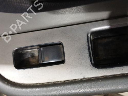 Right front window switch NISSAN X-TRAIL I (T30) 2.2 dCi 4x4 254110V000 | 254110V000