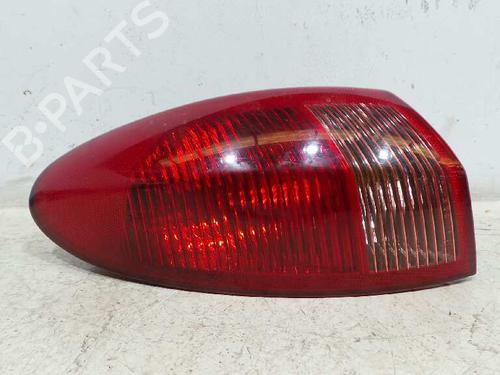 Used Left taillight ALFA ROMEO 147 (937_) 1.9 JTD (937.AXD1A, 937.BXD1A, 937.AXV1A, 937.BXB1A,... (115 hp) 129172