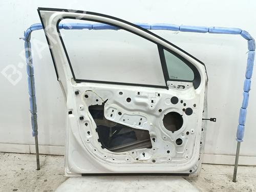 Left front door PEUGEOT 208 I (CA_, CC_)  | BP29613857C2