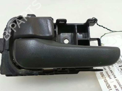 Used Front left interior door handle NISSAN X-TRAIL I (T30) [2001-2013]  4082748
