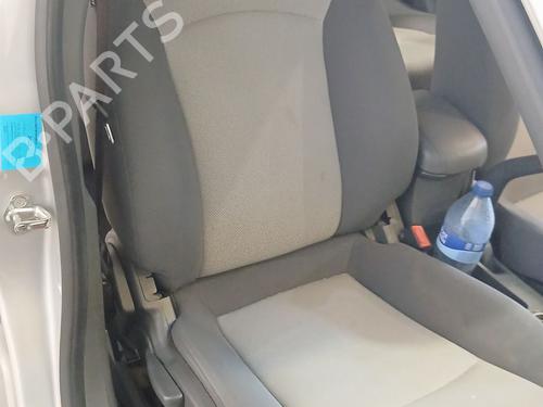 right-front-seat-chevrolet-cruze-j300-2009-39261183 main image