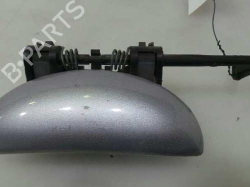 Used Front left exterior door handle PEUGEOT 206 CC (2D) 1.6 16V (2DNFUF, 2DNFUR) (109 hp) 6819135