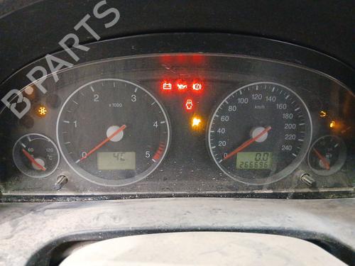 Used Instrument cluster FORD MONDEO III (B5Y) 2.0 TDCi (130 hp) 24364321