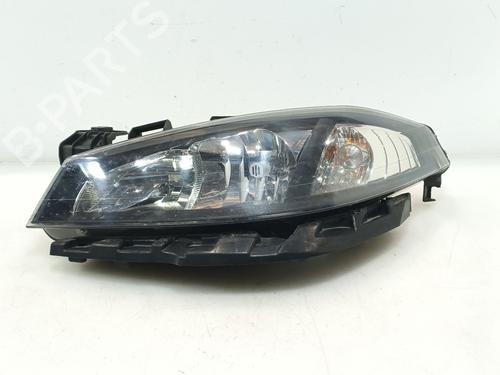 Used Left headlight RENAULT LAGUNA II (BG0/1_) 2.0 16V (BG00, BG0K, BG0P, BG0W) (135 hp) 30206760