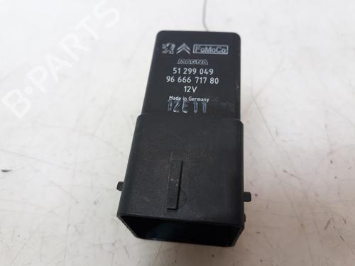Used Electronic module CITROËN C3 Picasso (SH_) 1.6 HDi (109 hp) 12496437