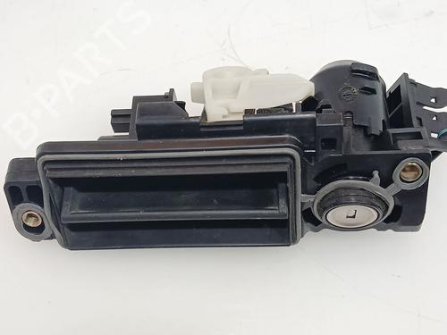 Trunk håndtak MERCEDES-BENZ E-CLASS (W211) E 200 Kompressor (211.042) (163 hp) 28604731
