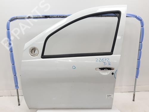 Used Left front door DACIA DUSTER (HS_) [2010-2018]  17652166