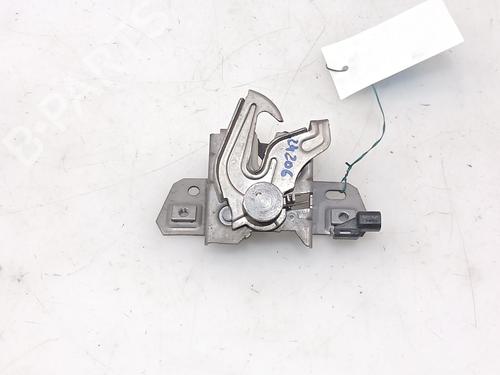 hjelmlås hjelmlås VOLVO V50 (545) 2.0 D (136 hp) 33241589 33241589