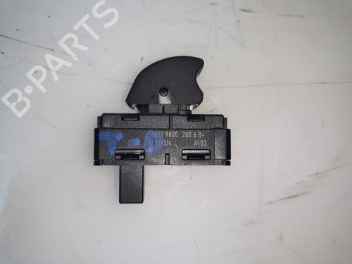 Used Right rear window switch BMW 1 (E81) 116 i (115 hp) 8590997