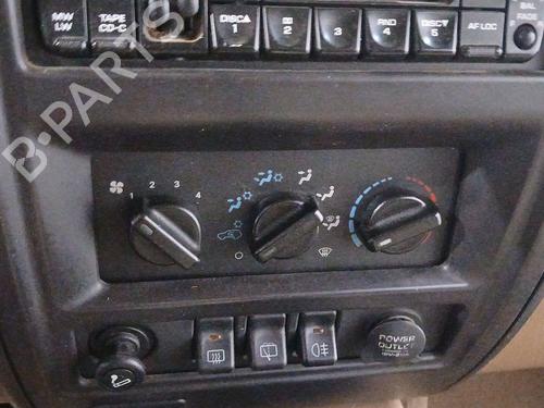 Used Climate control JEEP CHEROKEE (XJ) [1983-2001]  30872625