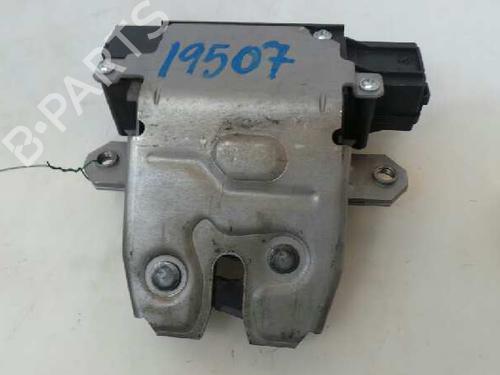 Tailgate lock LAND ROVER RANGE ROVER SPORT I (L320) 2.7 D 4x4 | BP3963202C101 
