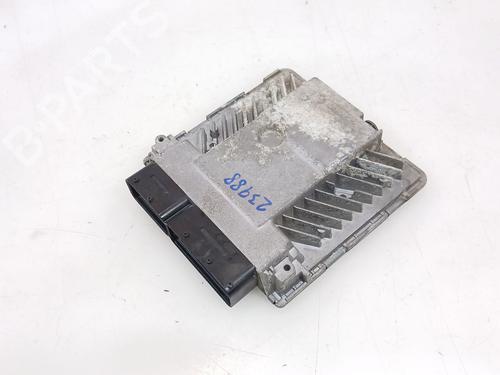 Used Engine control unit (ECU) Engine control unit (ECU) VW PASSAT B6 (3C2) 2.0 TDI 16V (140 hp) 33855804 33855804