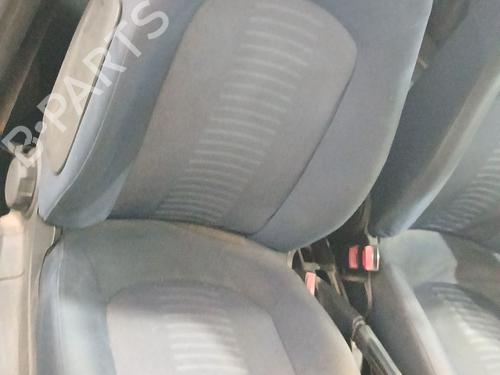 Used Right front seat FIAT GRANDE PUNTO (199_) 1.3 D Multijet (75 hp) 26690489