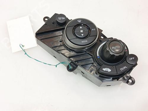 Used Climate control HONDA CIVIC VIII Hatchback (FN, FK) 2.2 CTDi (FK3) (140 hp) 27894856