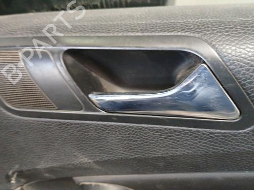 Used Rear right interior door handle Rear right interior door handle VW PASSAT B6 (3C2) 2.0 TDI 16V (140 hp) 33757960 33757960