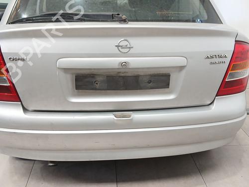 Używane Zderzak tylny OPEL ASTRA G Hatchback (T98) 2.0 DTI 16V (F08, F48) (101 hp) 27513627