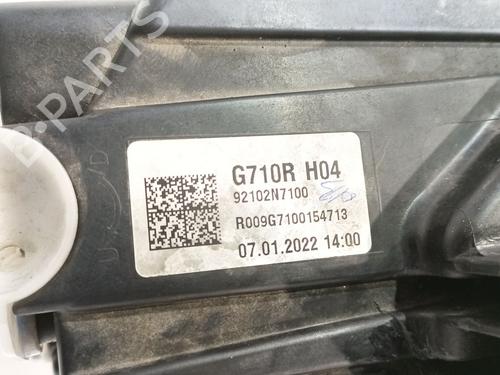 Right headlight HYUNDAI TUCSON (NX4E, NX4A) 1.6 T-GDi | BP32240444C29 