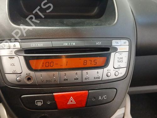 Used Radio Radio 38626297 38626297