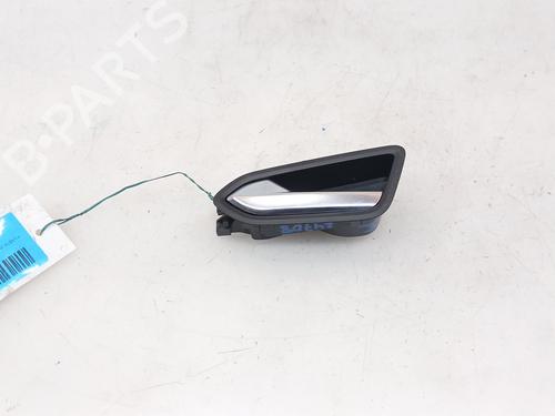 Used Front left interior door handle Front left interior door handle RENAULT CLIO V (B7_) 1.6 E-TECH 140 (B7MU) (140 hp) 40012986 40012986