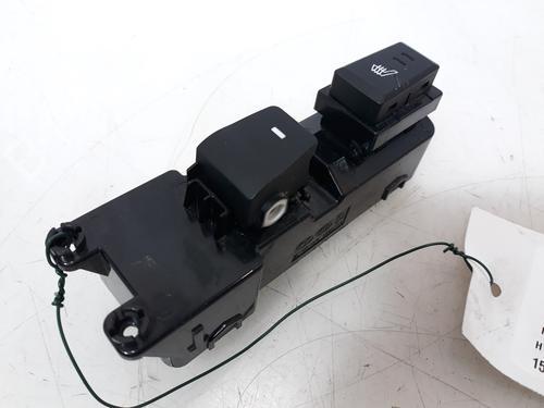Used Left rear window switch HYUNDAI TUCSON (TL, TLE) [2015-2023]  12496296
