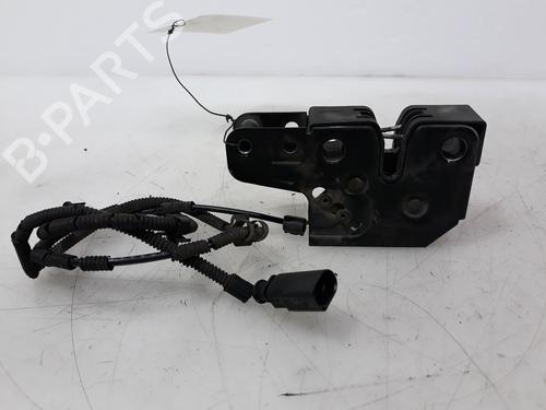 Used Hood lock VW POLO (9N_, 9A_) 1.2 12V (64 hp) 12176792