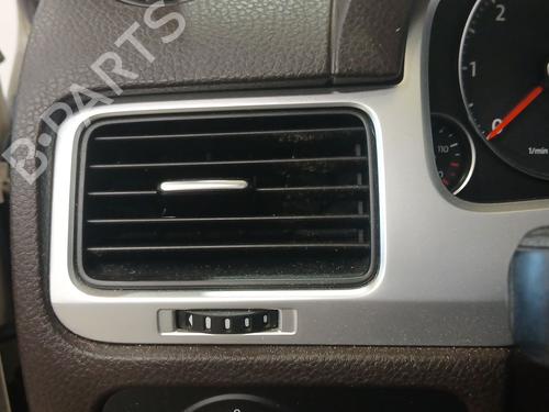 Rejilla aireadora VW TOUAREG (7P5, 7P6) 4.2 V8 TDI (340 hp) 30872773