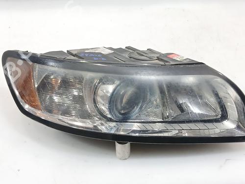 Used Right headlight Right headlight VOLVO V50 (545) 2.0 D (136 hp) 33241583 33241583
