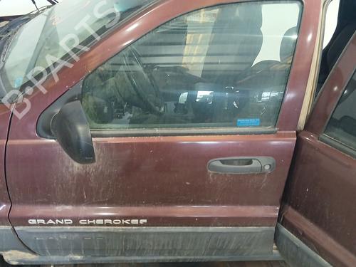 Used Left front door JEEP GRAND CHEROKEE II (WJ, WG) 3.1 TD 4x4 (140 hp) 30872593