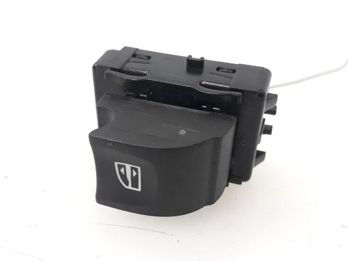 Used Right rear window switch RENAULT LATITUDE (L70_) 2.0 dCi (177 hp) 18254153