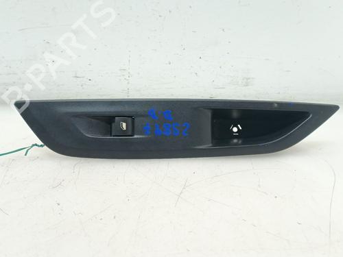 Used Right front window switch PEUGEOT 208 II (UB_, UP_, UW_, UJ_) 1.5 BlueHDI 100 (102 hp) 30614473
