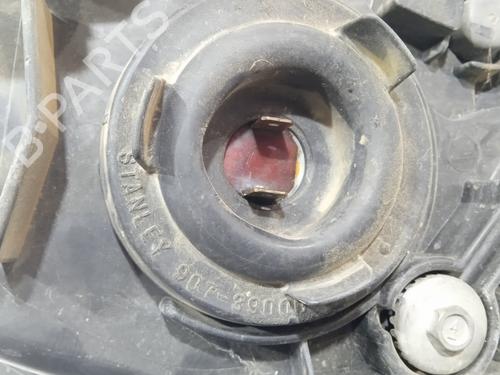 Right headlight HONDA CR-V II (RD_) 2.2 CTDi (RD9) | BP22216186C29 
